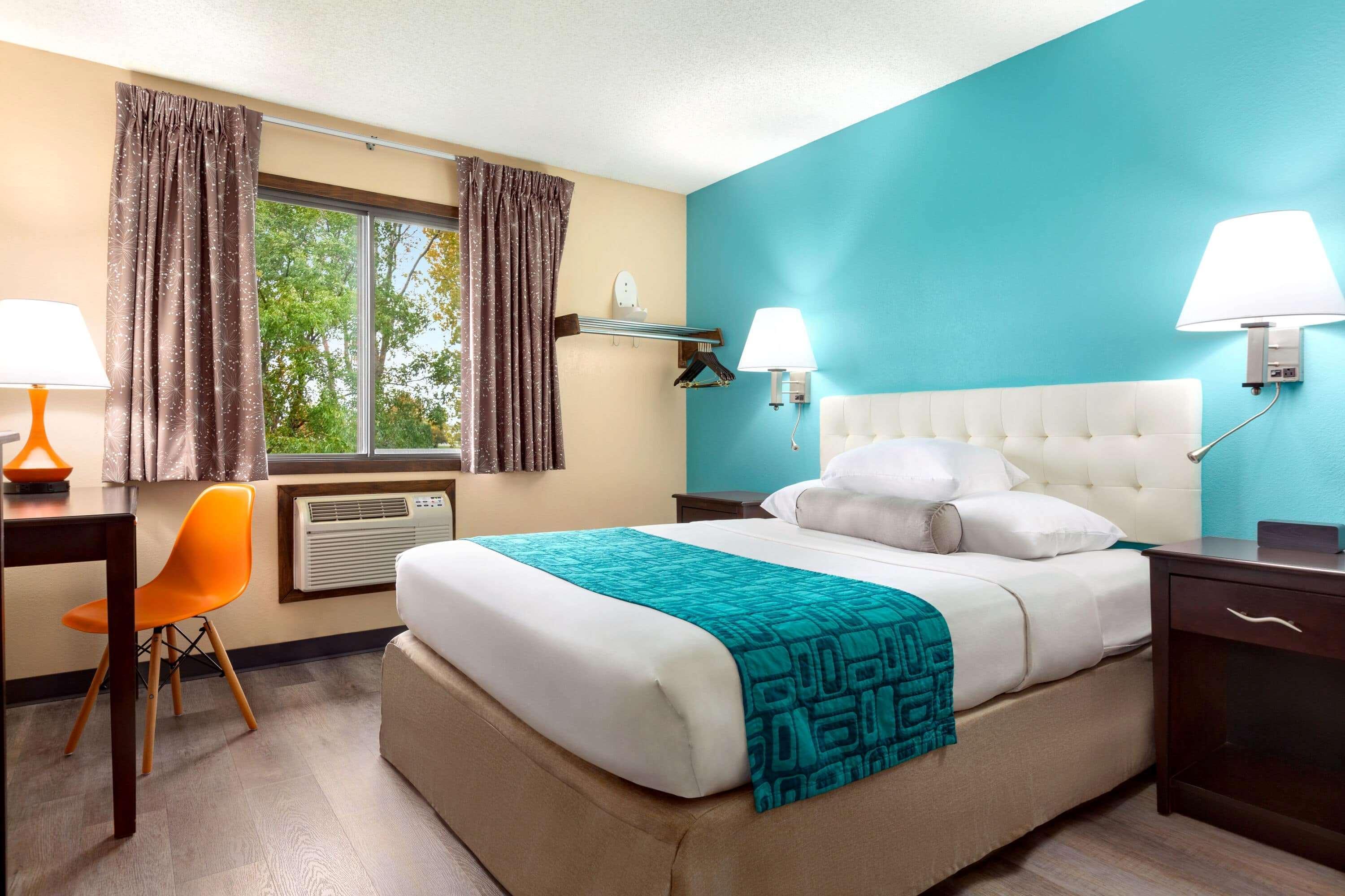 Howard Johnson By Wyndham Waterloo/Cedar Falls Dış mekan fotoğraf