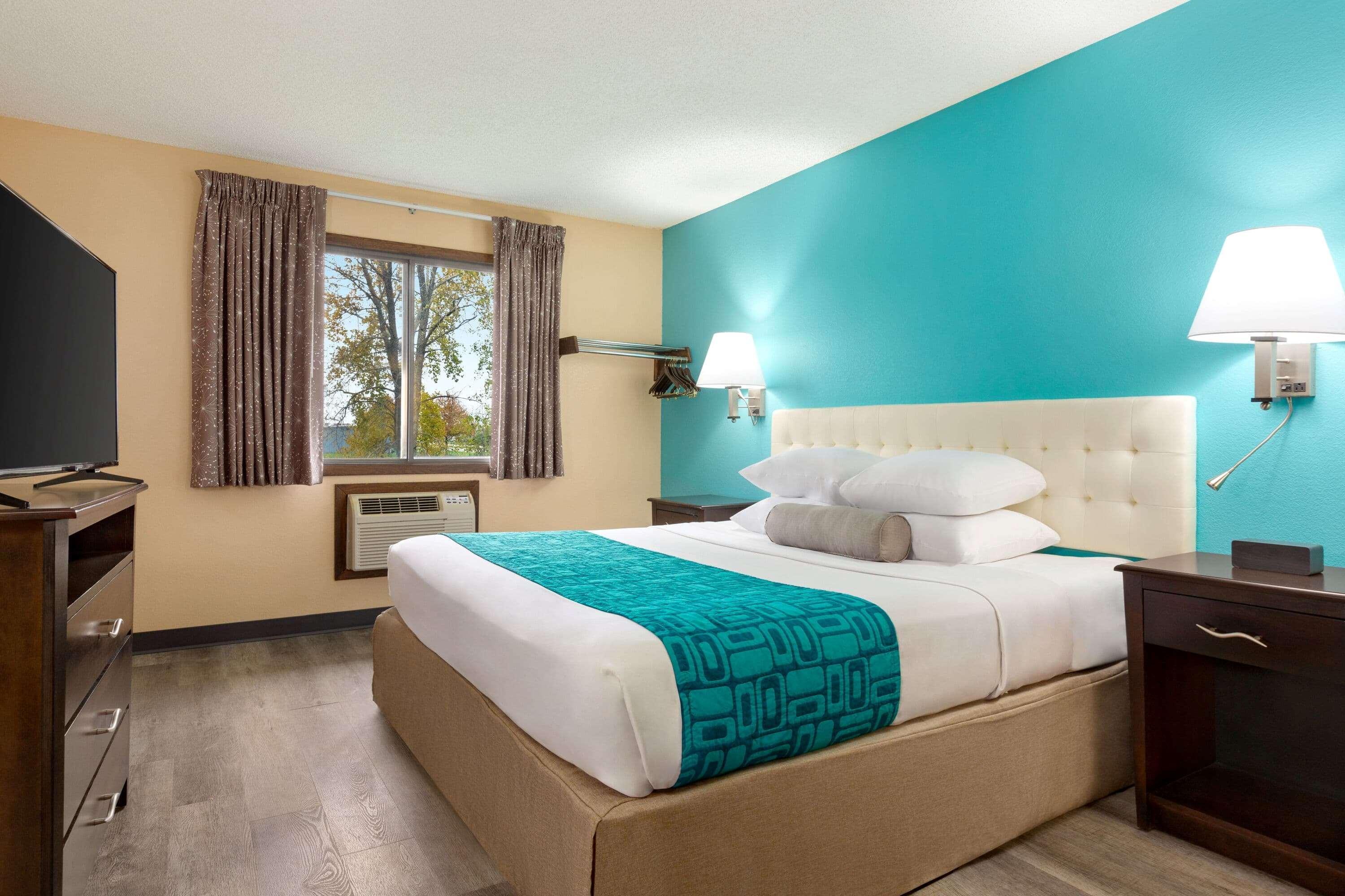 Howard Johnson By Wyndham Waterloo/Cedar Falls Dış mekan fotoğraf